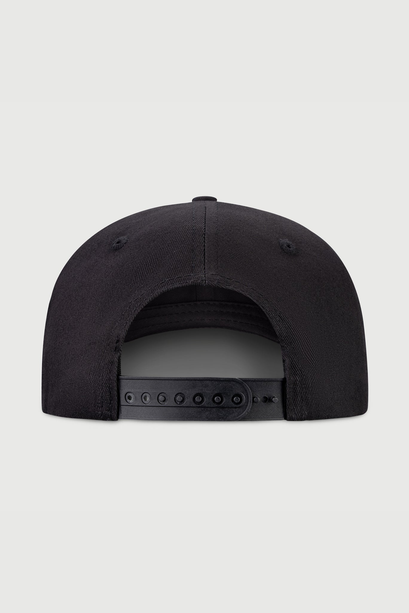 Switzerland Chicago Hat in Black